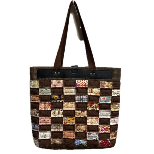 Handmade shoulder carryable